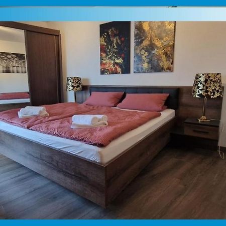 Hafenperle Ferienwohnung Am Alten Stadthafen In Oldenburg - Zentrale City Lage Esterno foto