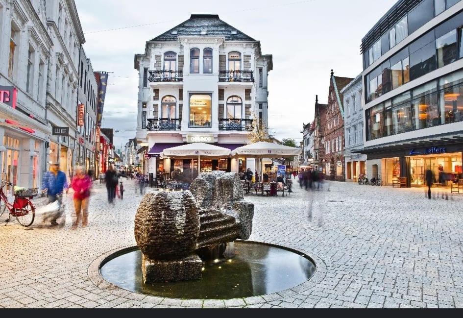 Hafenperle Ferienwohnung Am Alten Stadthafen In Oldenburg - Zentrale City Lage Esterno foto